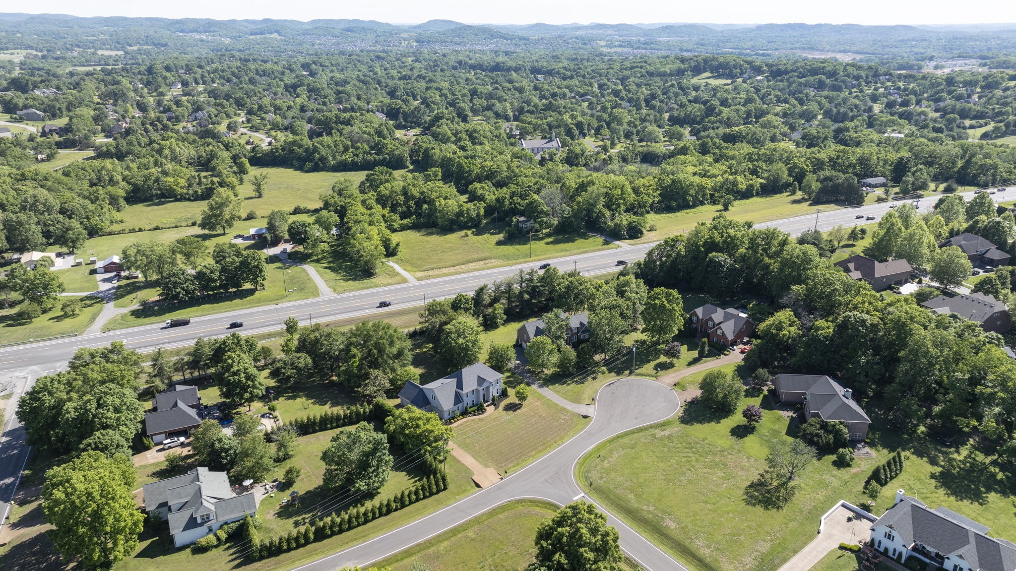 209 Barrington Ct, W Franklin TN 37067