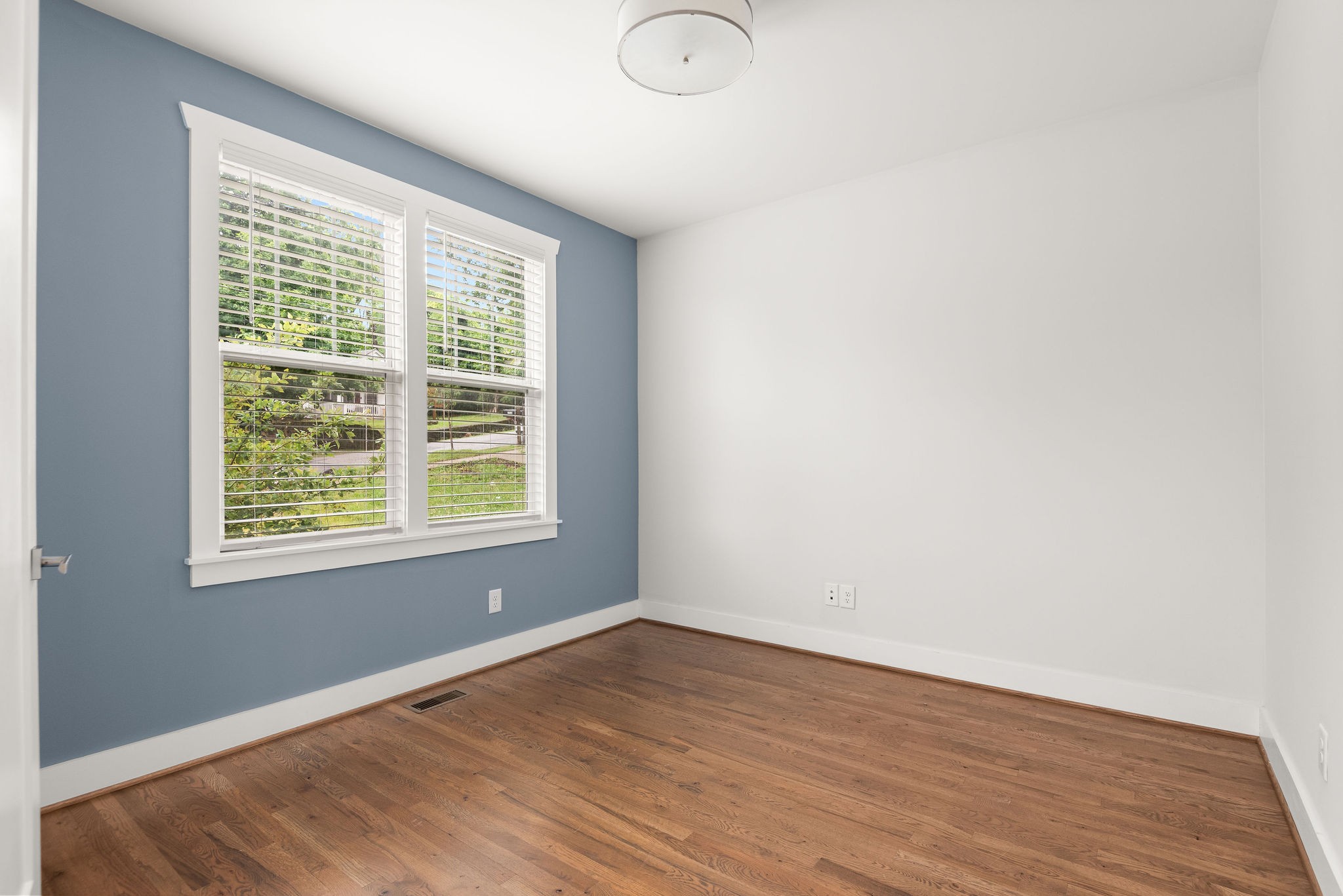 1702A Simpkins Street Nashville TN 37208