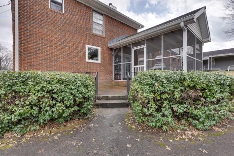 206 W Marthona Road Madison TN 37115
