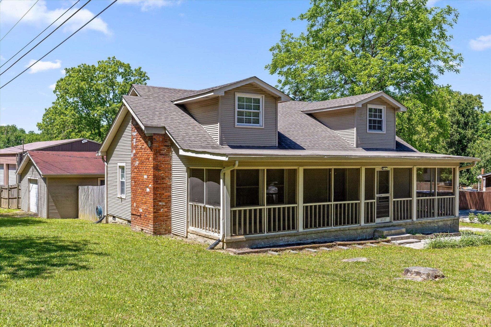 1827 Bollinger Road Signal Mountain TN 37377