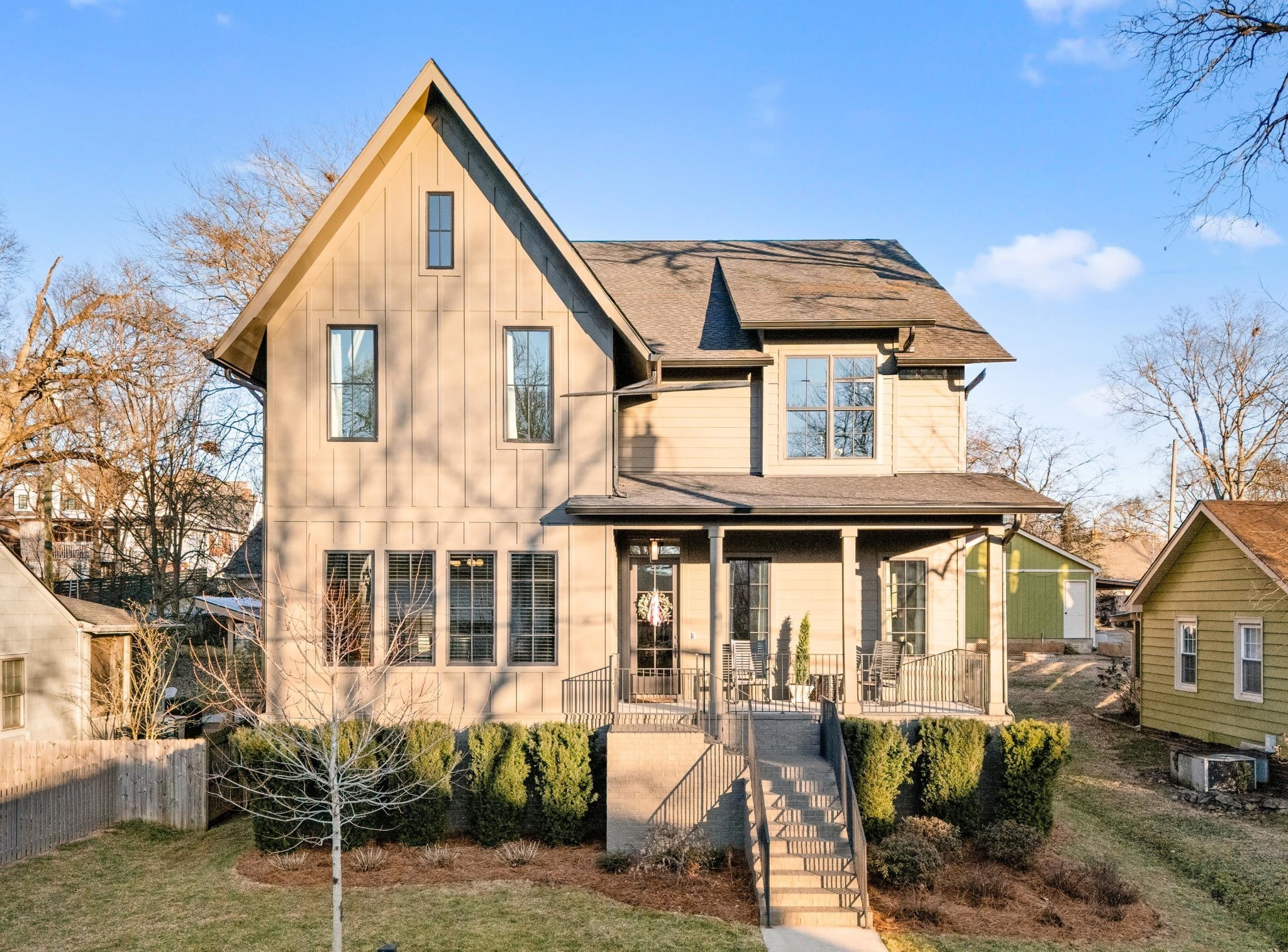 122 38th Ave, N Nashville TN 37209