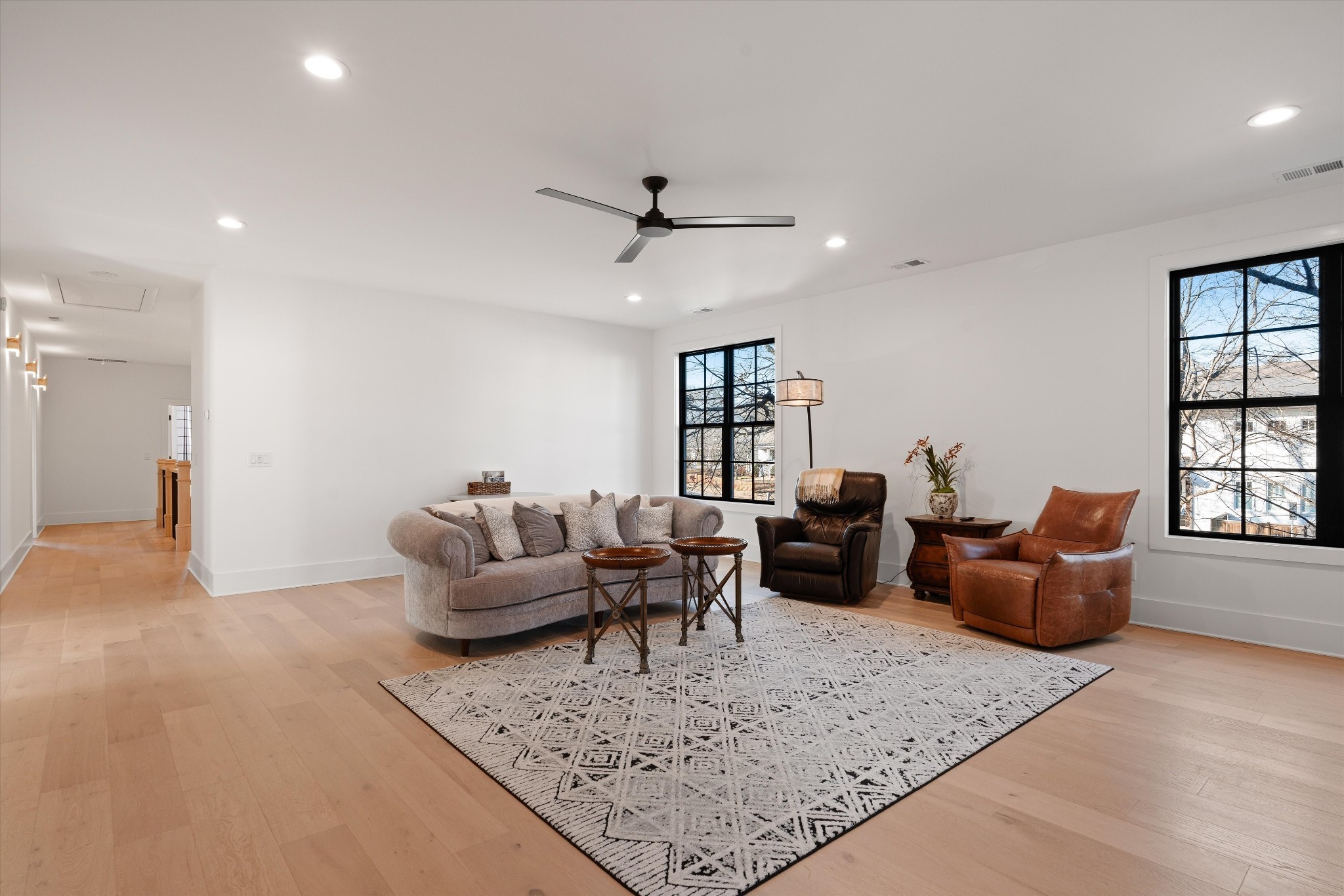 122 38th Ave, N Nashville TN 37209