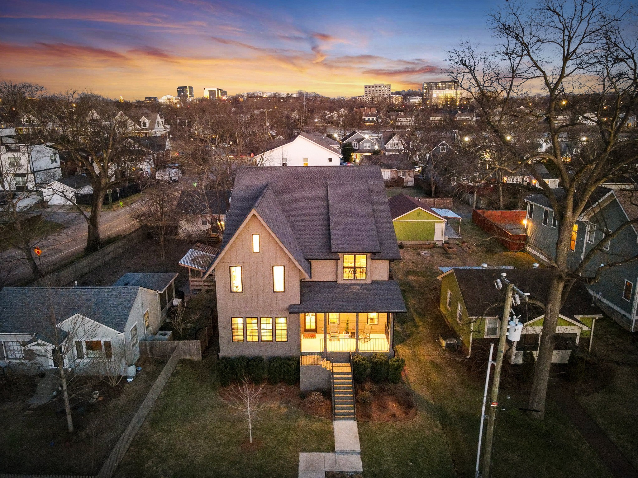 122 38th Ave, N Nashville TN 37209