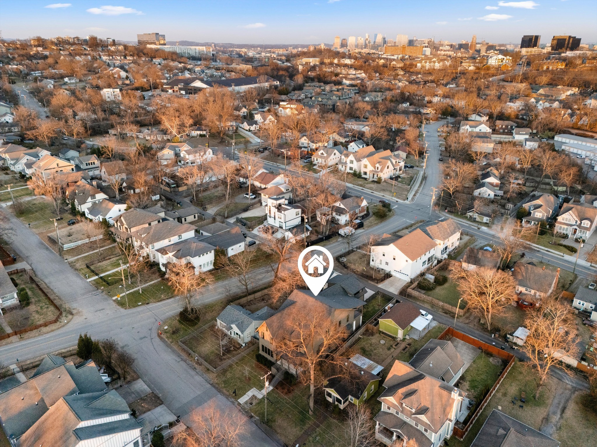 122 38th Ave, N Nashville TN 37209