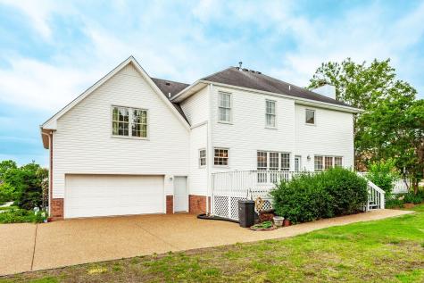 101 Annas Court Hendersonville TN 37075