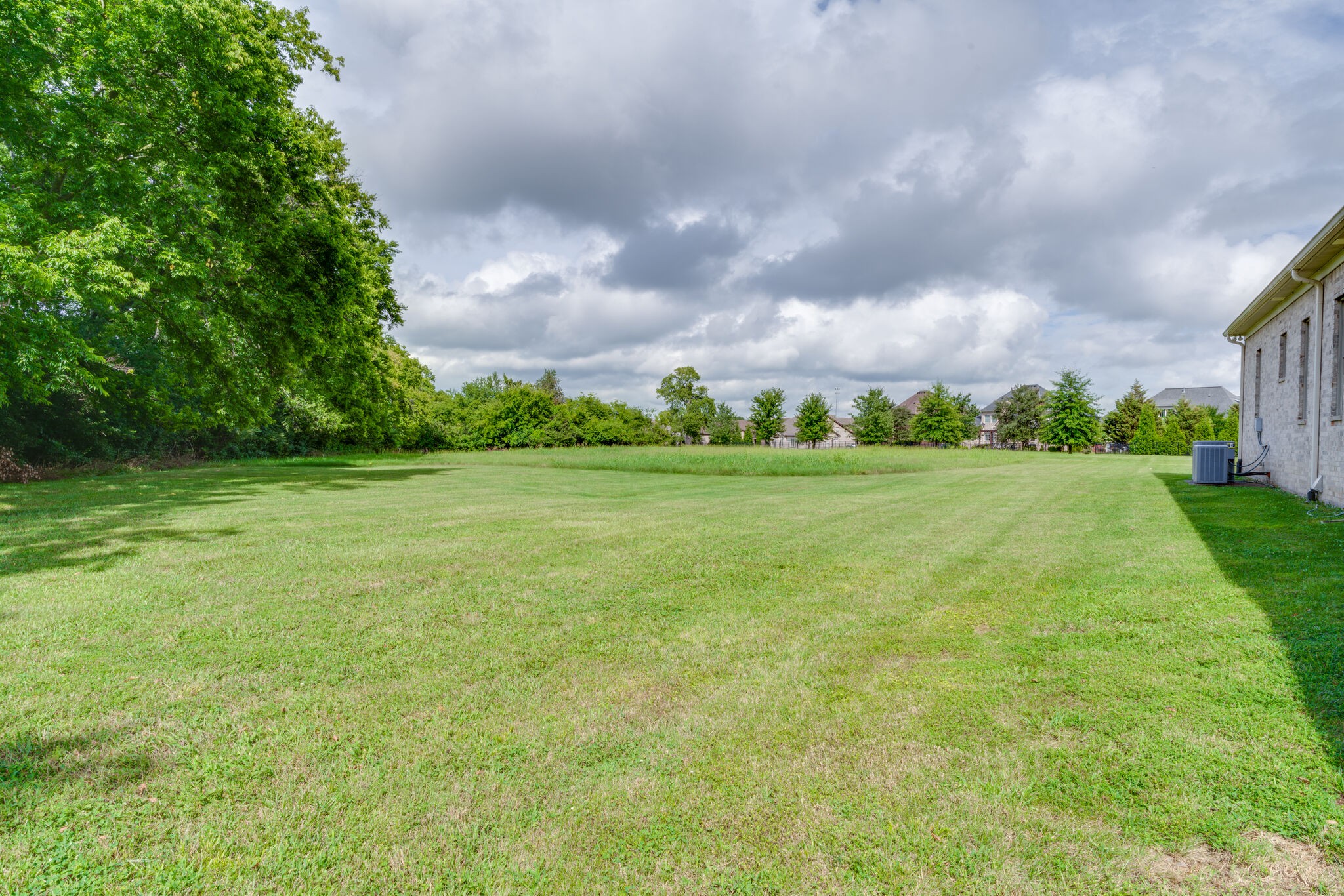 2133 Gorden Crossing Gallatin TN 37066