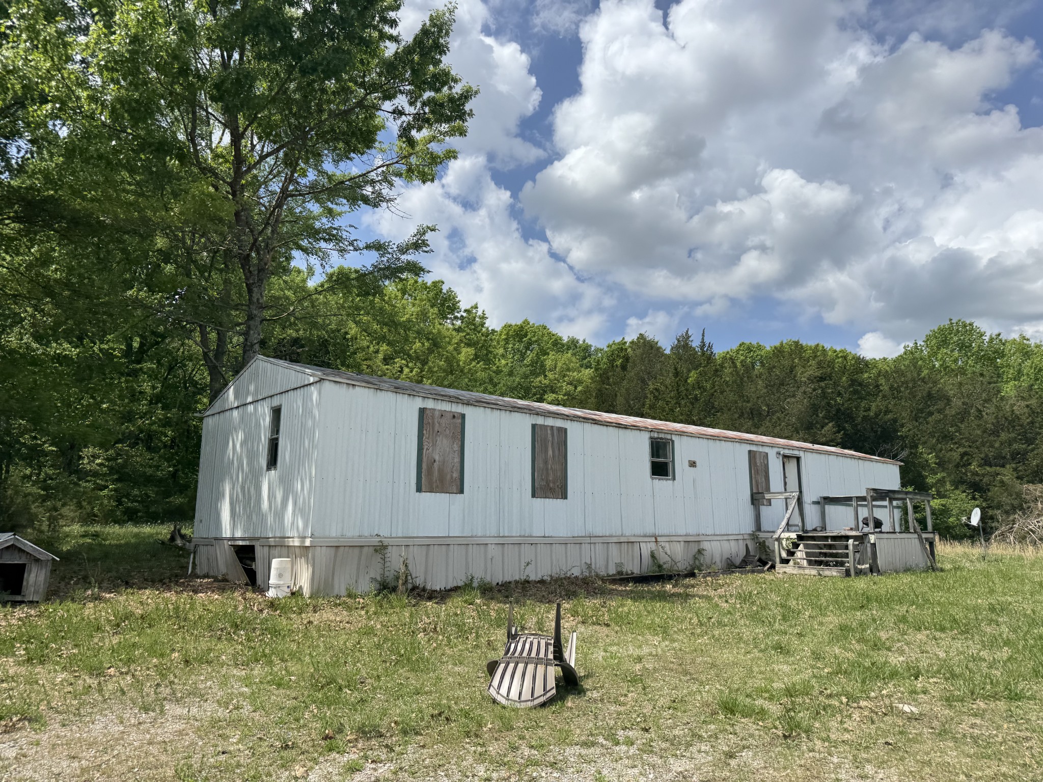 2099 Gentle Road Lewisburg TN 37091