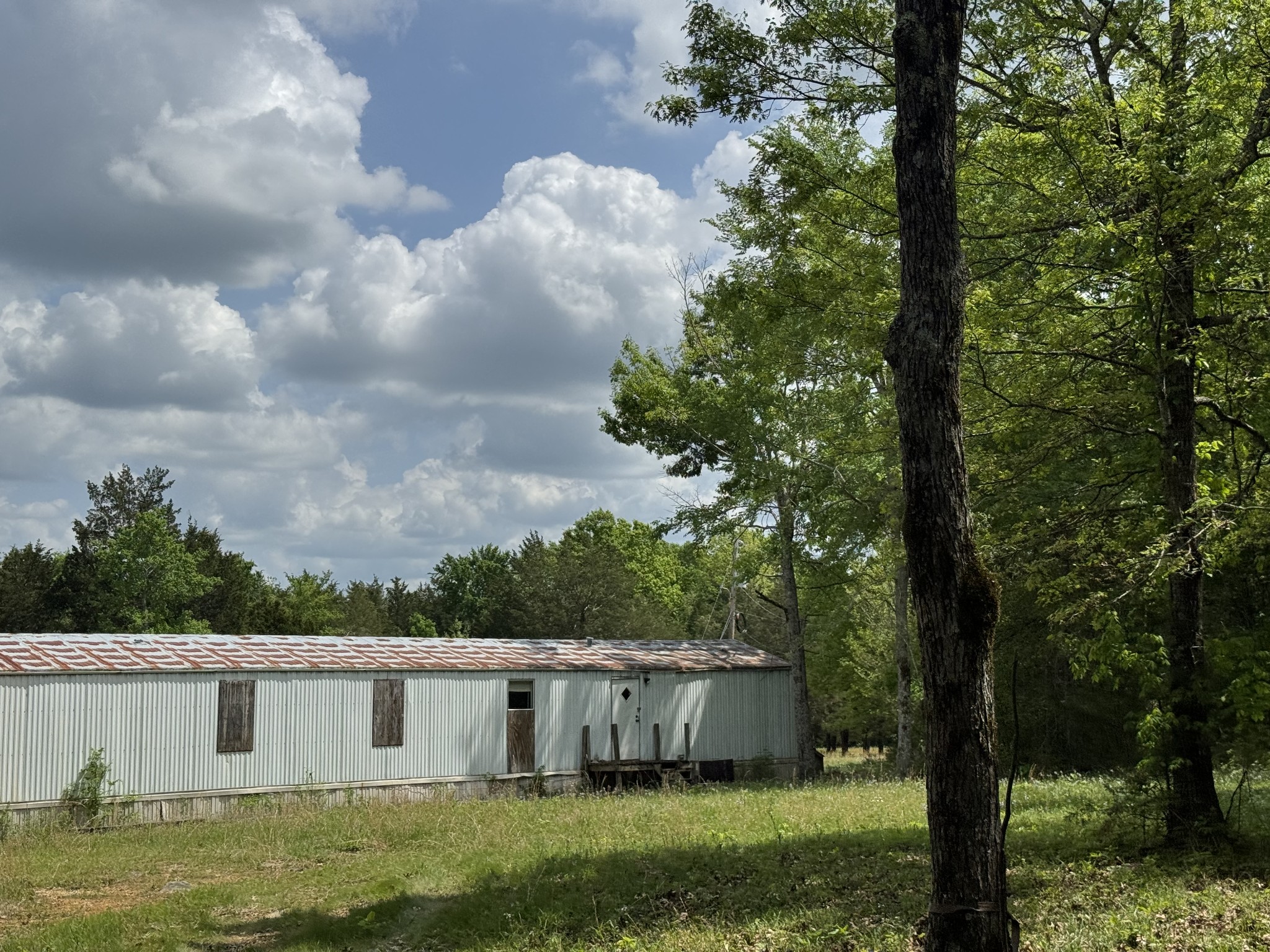 2099 Gentle Road Lewisburg TN 37091