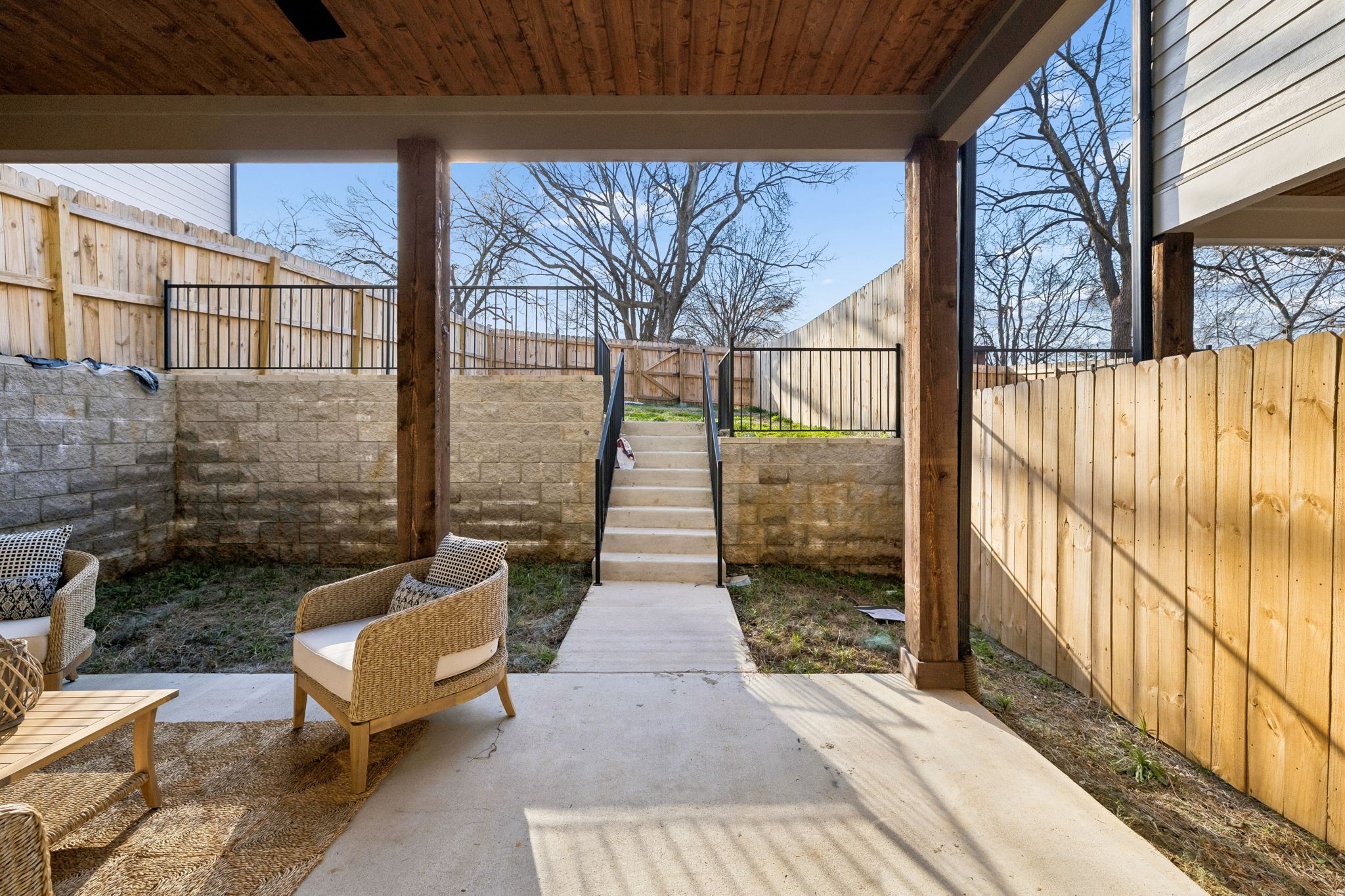 915 33rd Ave, N Nashville TN 37209