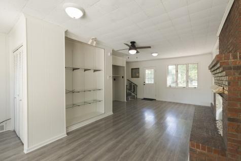 205 Experiment Lane Columbia TN 38401