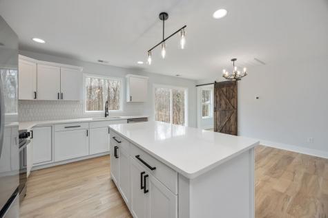 8283 Hoskins Hollow Road Westmoreland TN 37186