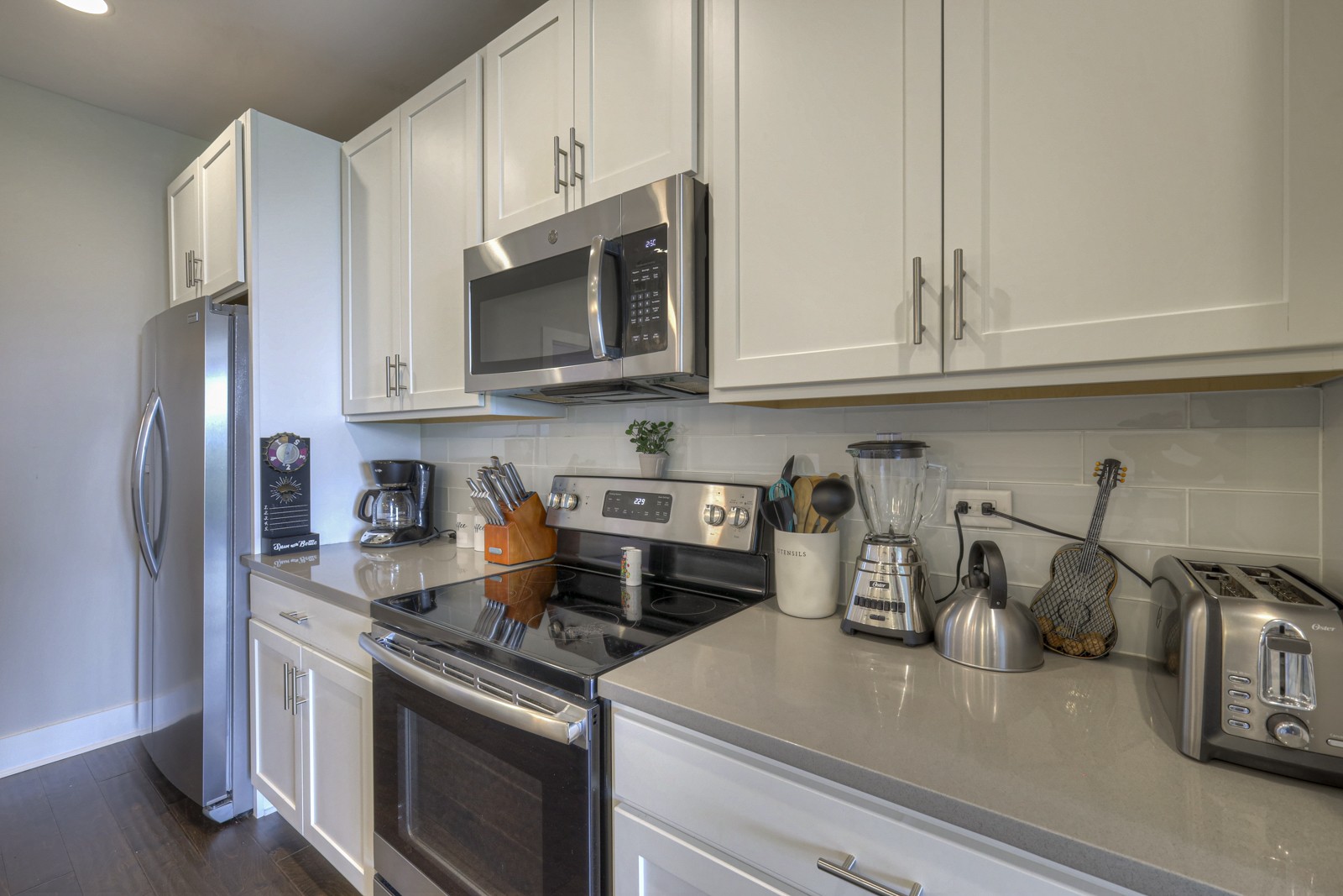 64 Fern Avenue Nashville TN 37207