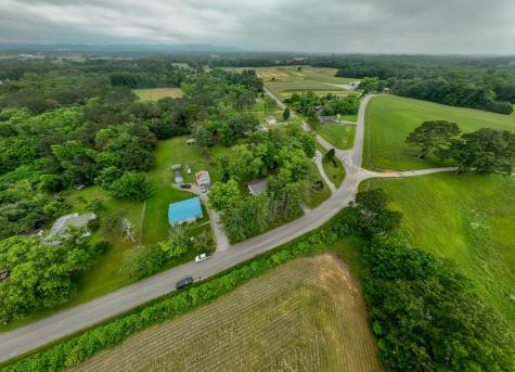 1689 Pleasant Ridge Road Huntland TN 37345
