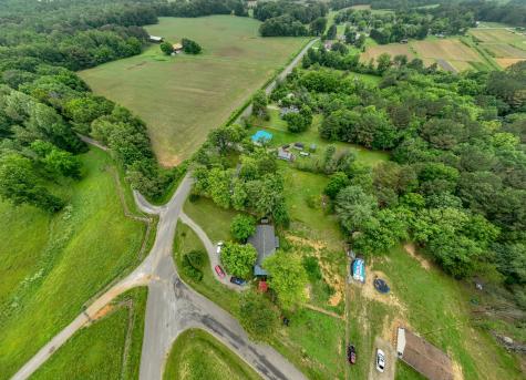 1689 Pleasant Ridge Road Huntland TN 37345