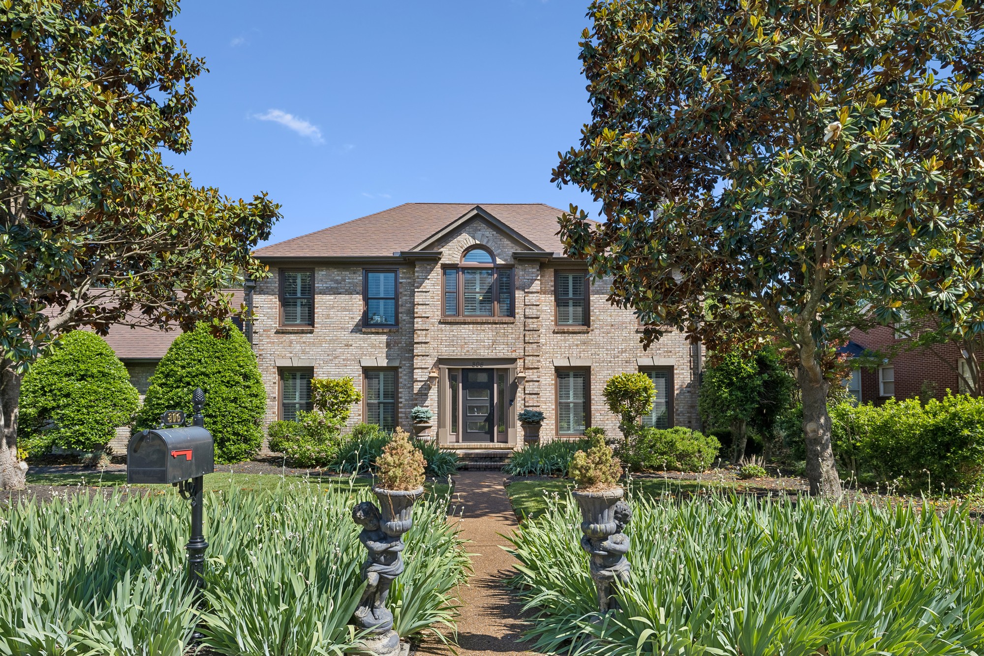 806 Greenbrier Drive Murfreesboro TN 37130