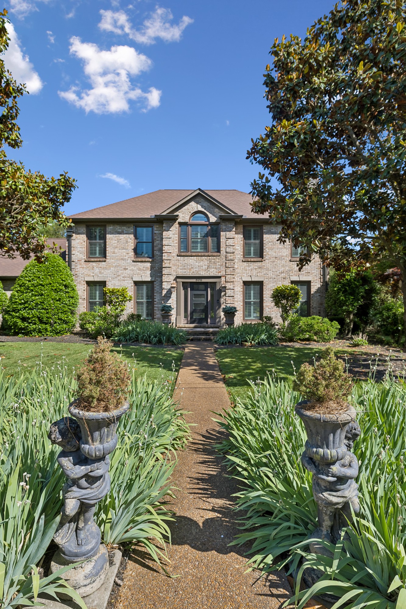 806 Greenbrier Drive Murfreesboro TN 37130