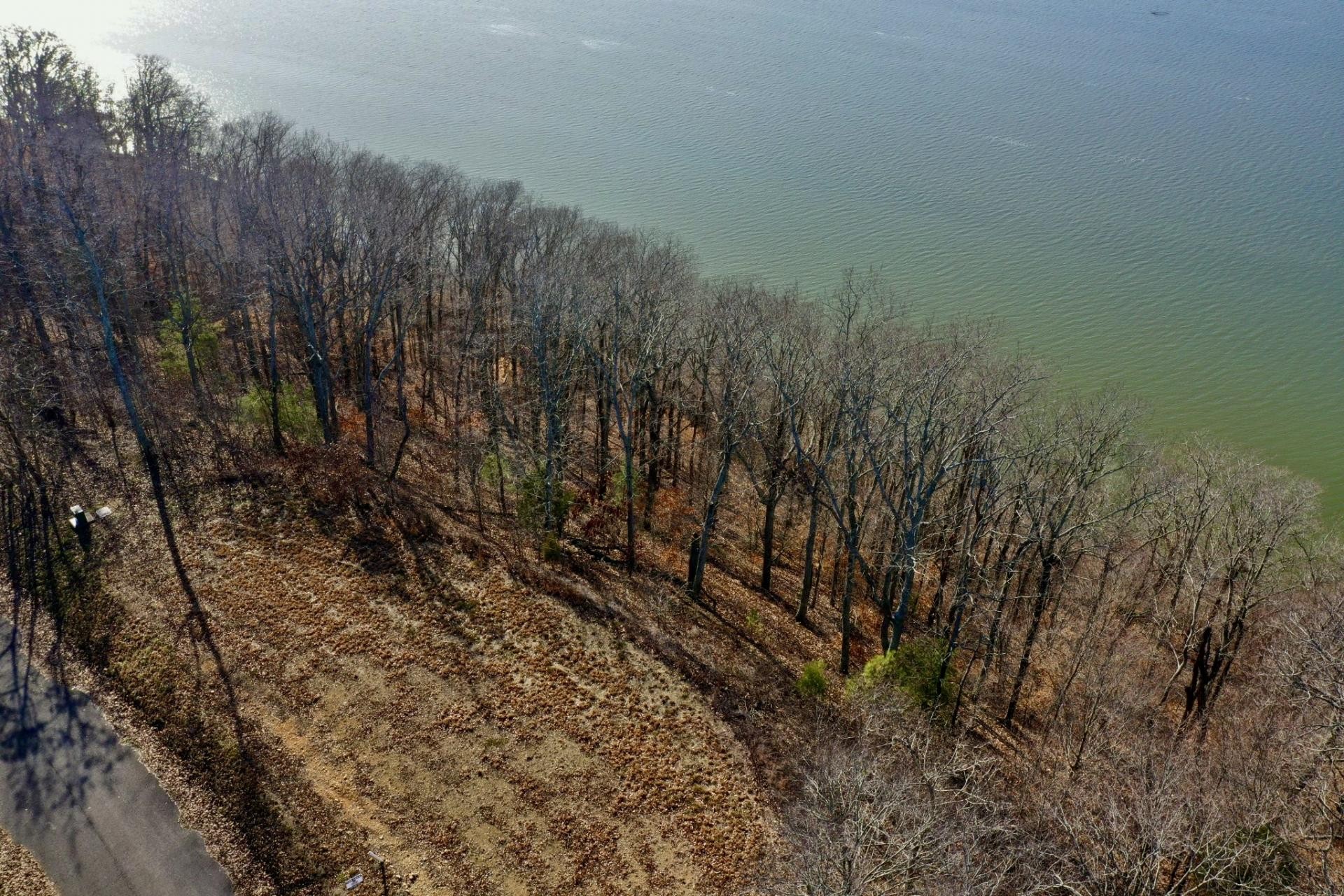 100 Sunset Ridge Waverly TN 37185
