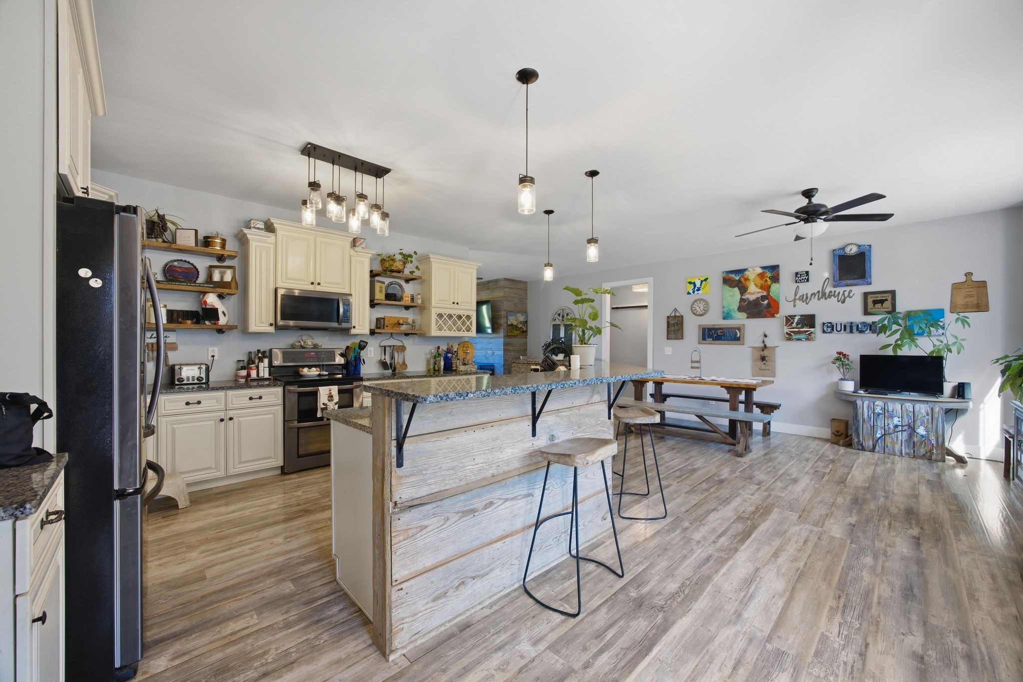 5975 Grasshopper Road Birchwood TN 37308