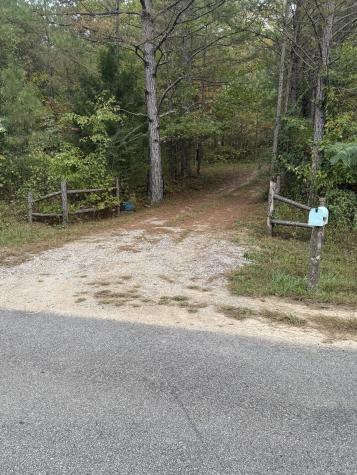 646 Brush Creek Road Lawrenceburg TN 38464
