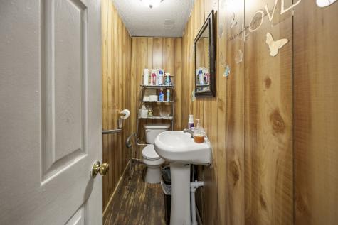 209 Hodges St, N Cowan TN 37318