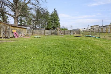 209 Hodges St, N Cowan TN 37318