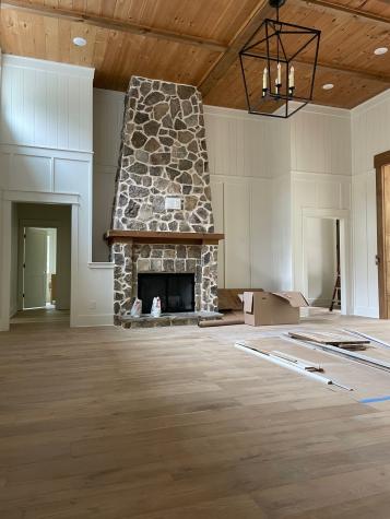 1651 Lake Louisa Loop Monteagle TN 37356