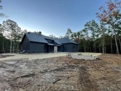 1651 Lake Louisa Loop Monteagle TN 37356