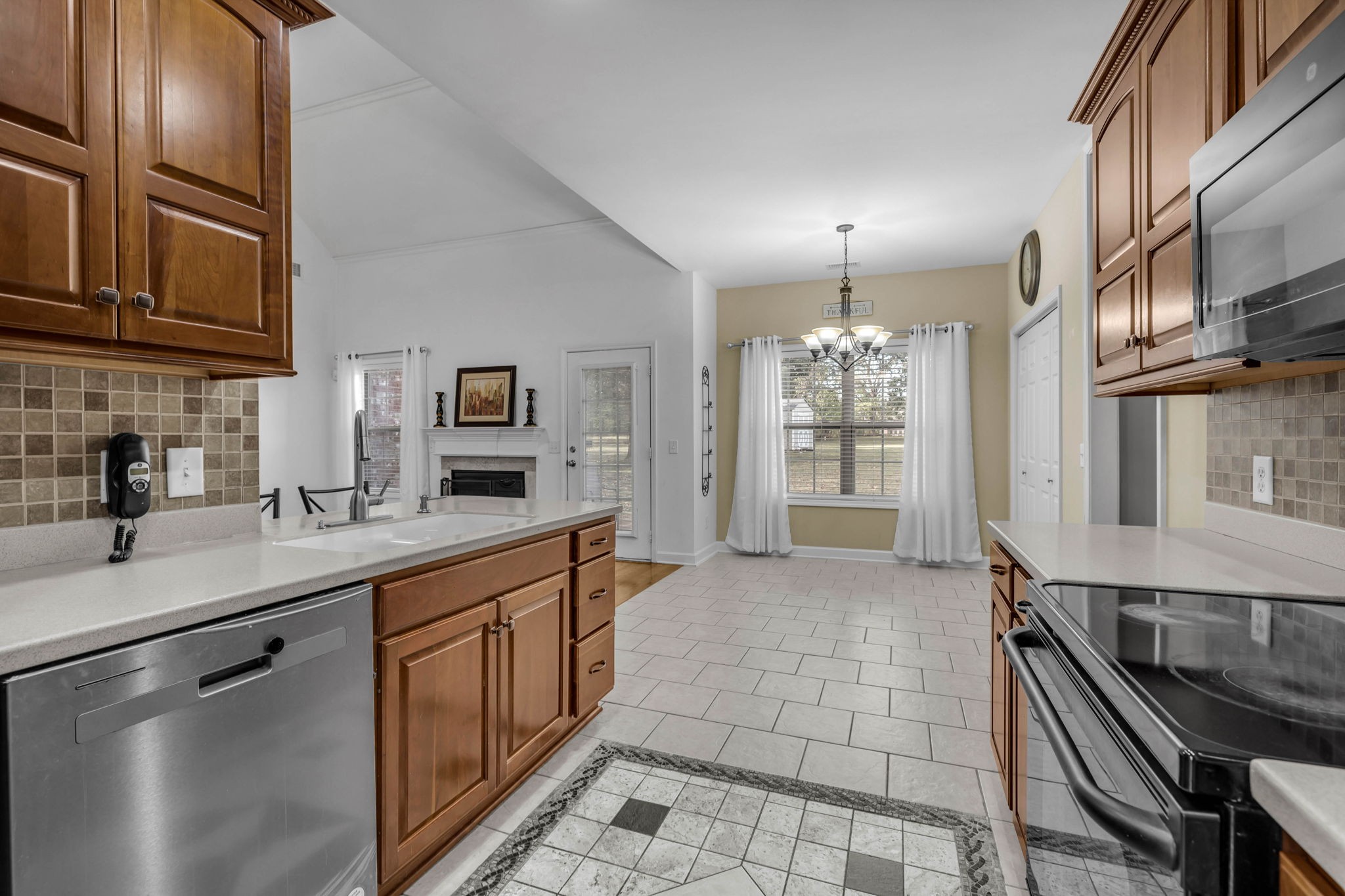 2555 Leeville Pike Lebanon TN 37090