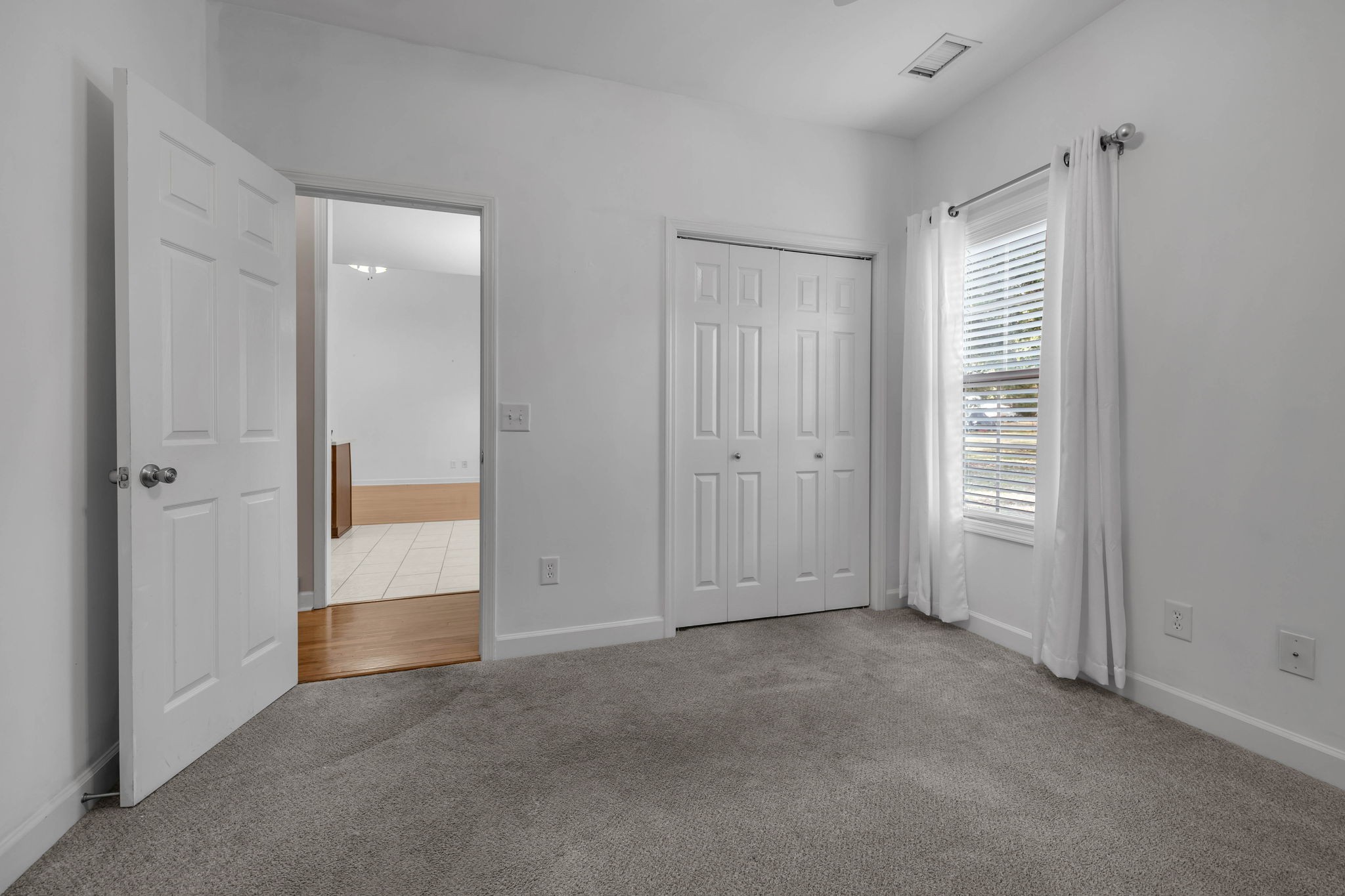 2555 Leeville Pike Lebanon TN 37090