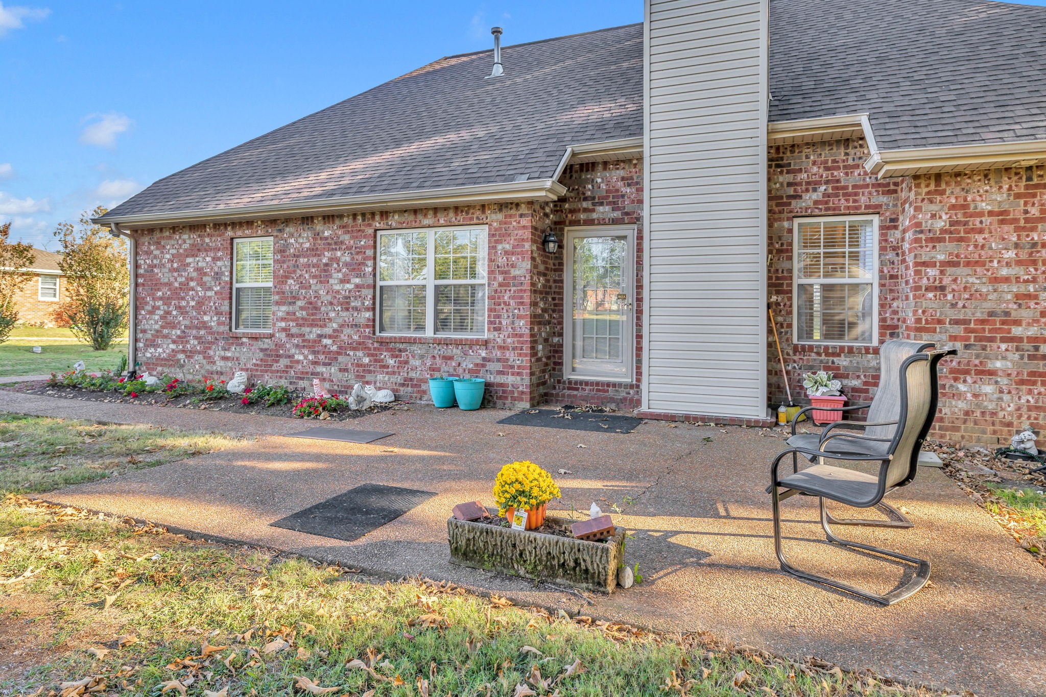 2555 Leeville Pike Lebanon TN 37090
