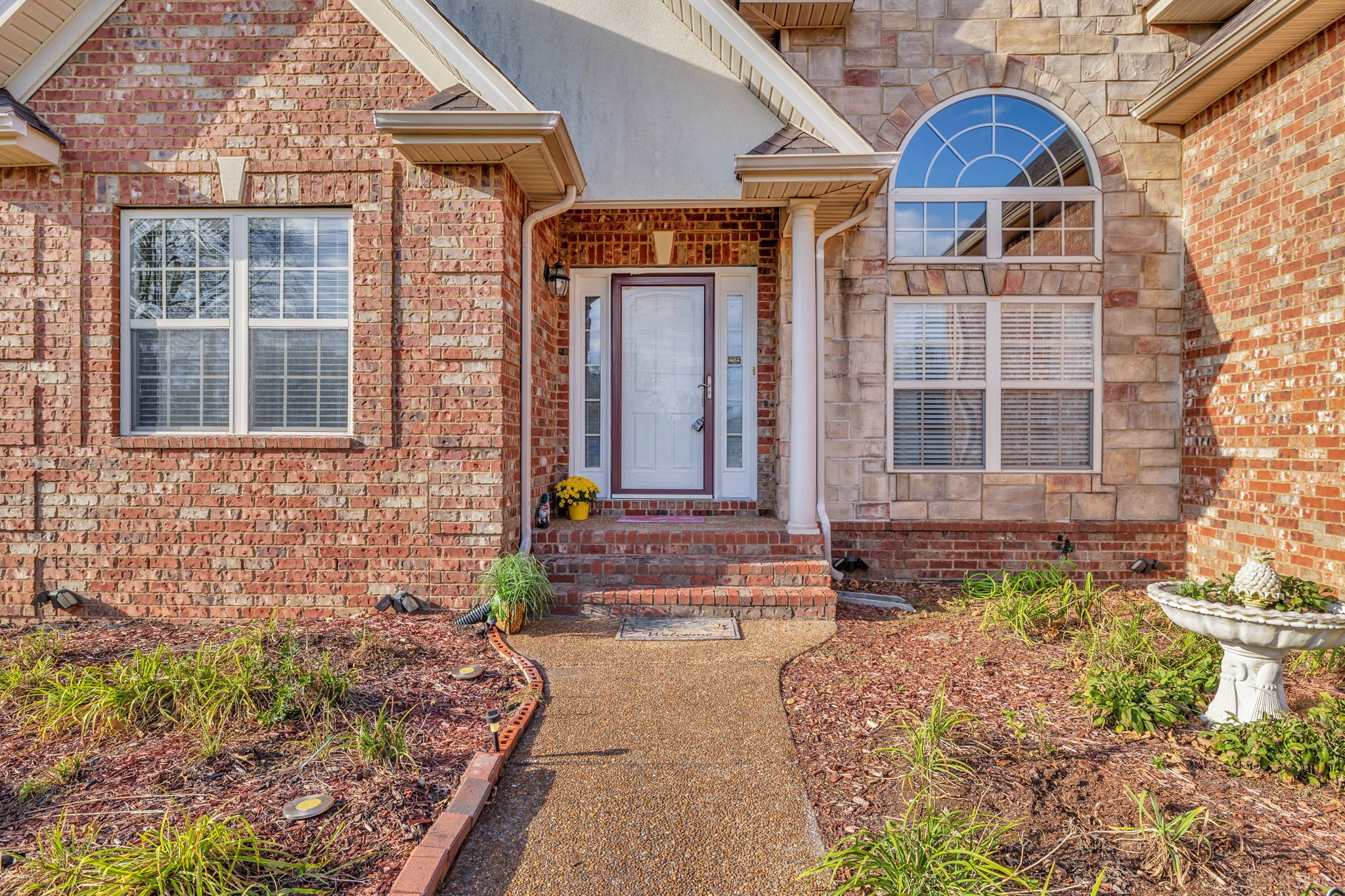 2555 Leeville Pike Lebanon TN 37090