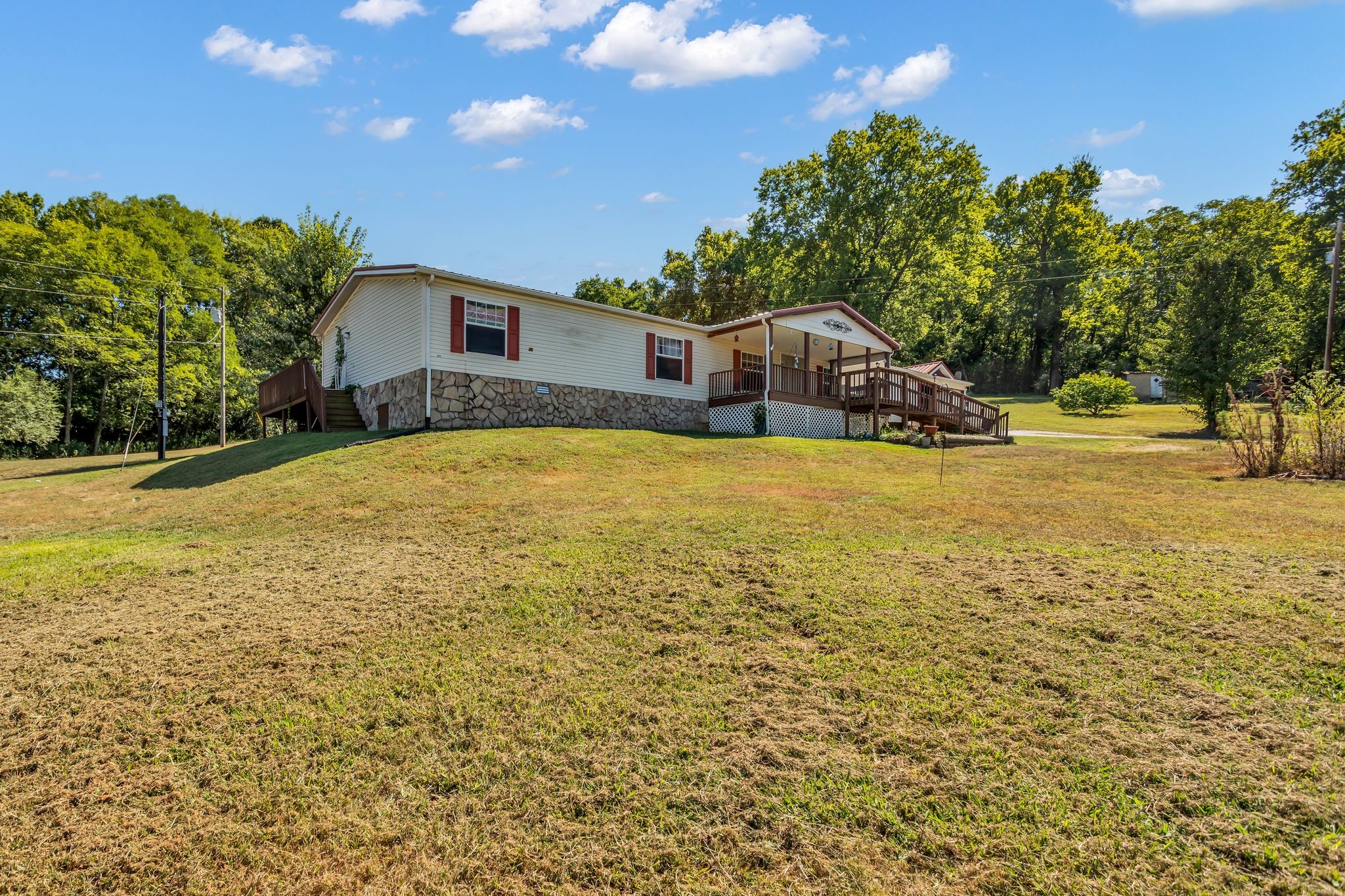 4107 Trousdale Lane Columbia TN 38401