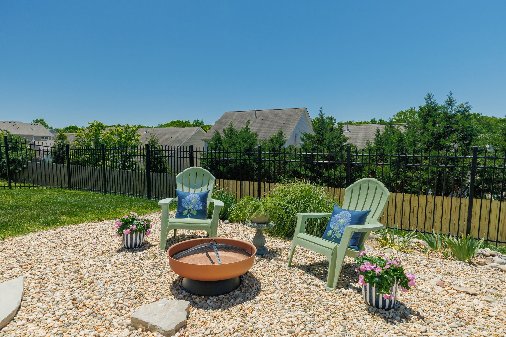 1928 Stonewater Drive Hermitage TN 37076