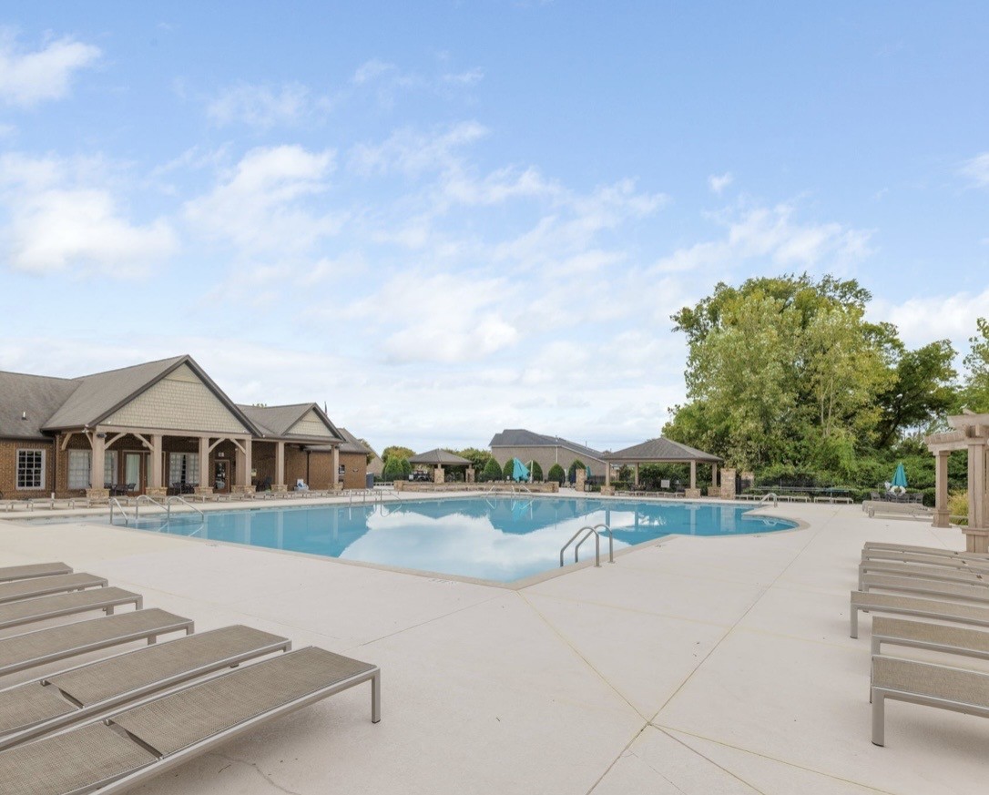 1928 Stonewater Drive Hermitage TN 37076