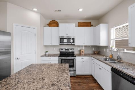 2936 Timewinder Way Columbia TN 38401