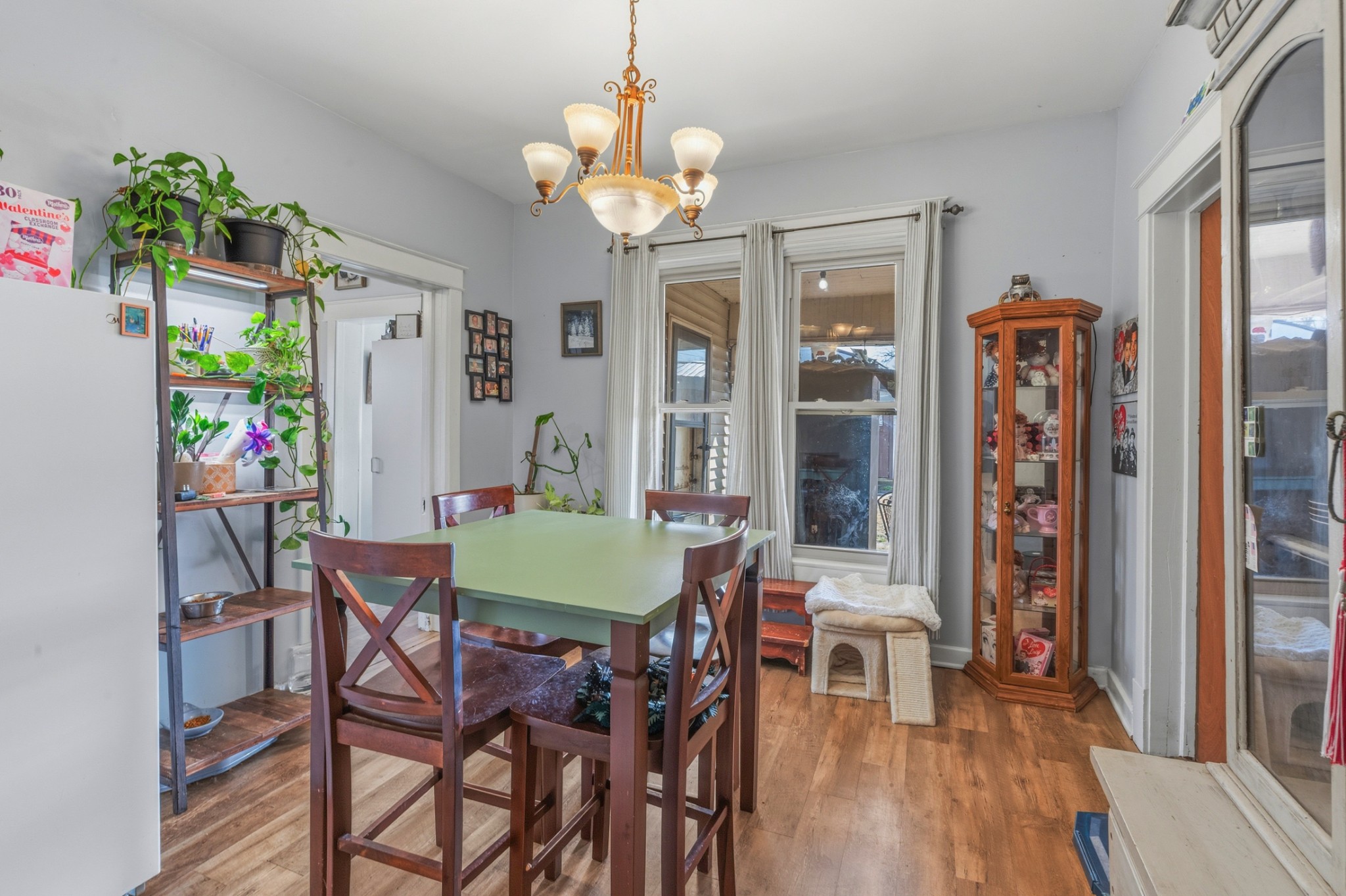 141 Long St, W Mc Ewen TN 37101