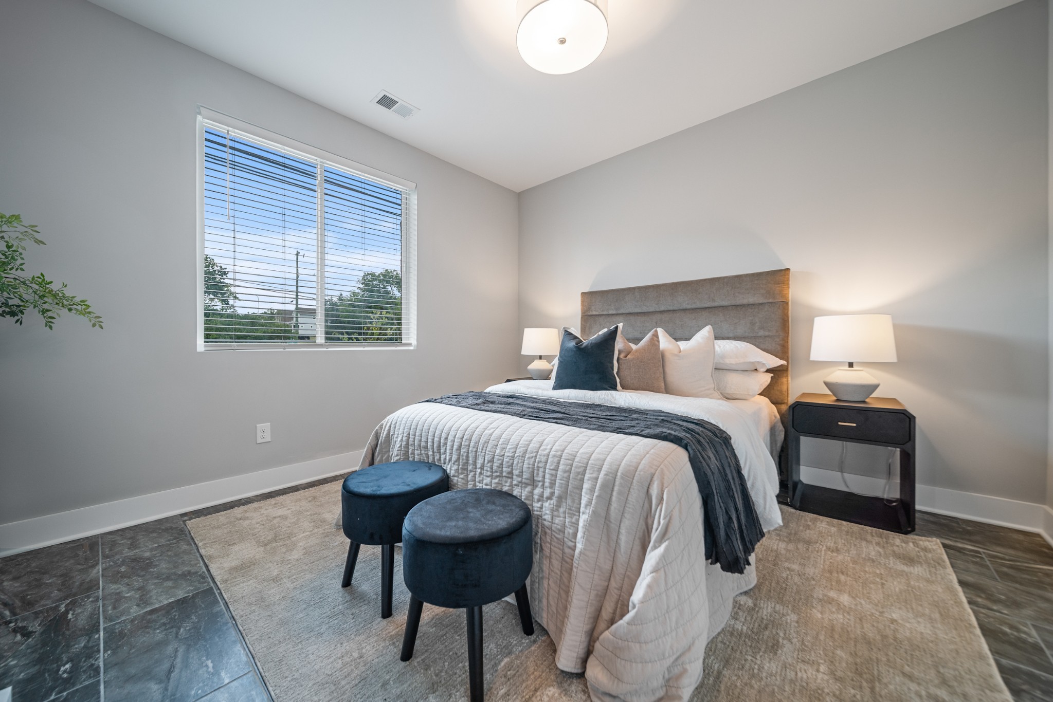 496 W Trinity Lane Nashville TN 37207