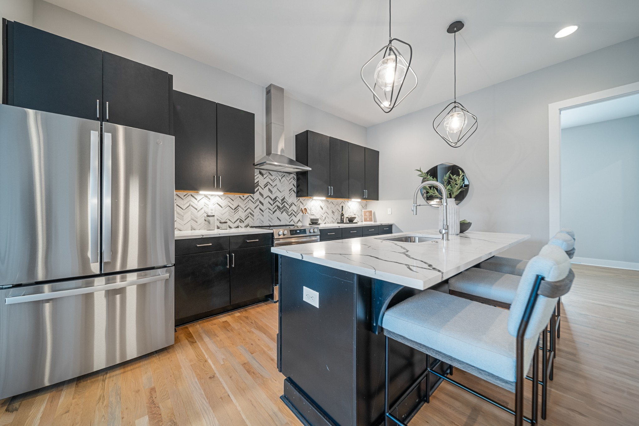 496 W Trinity Lane Nashville TN 37207