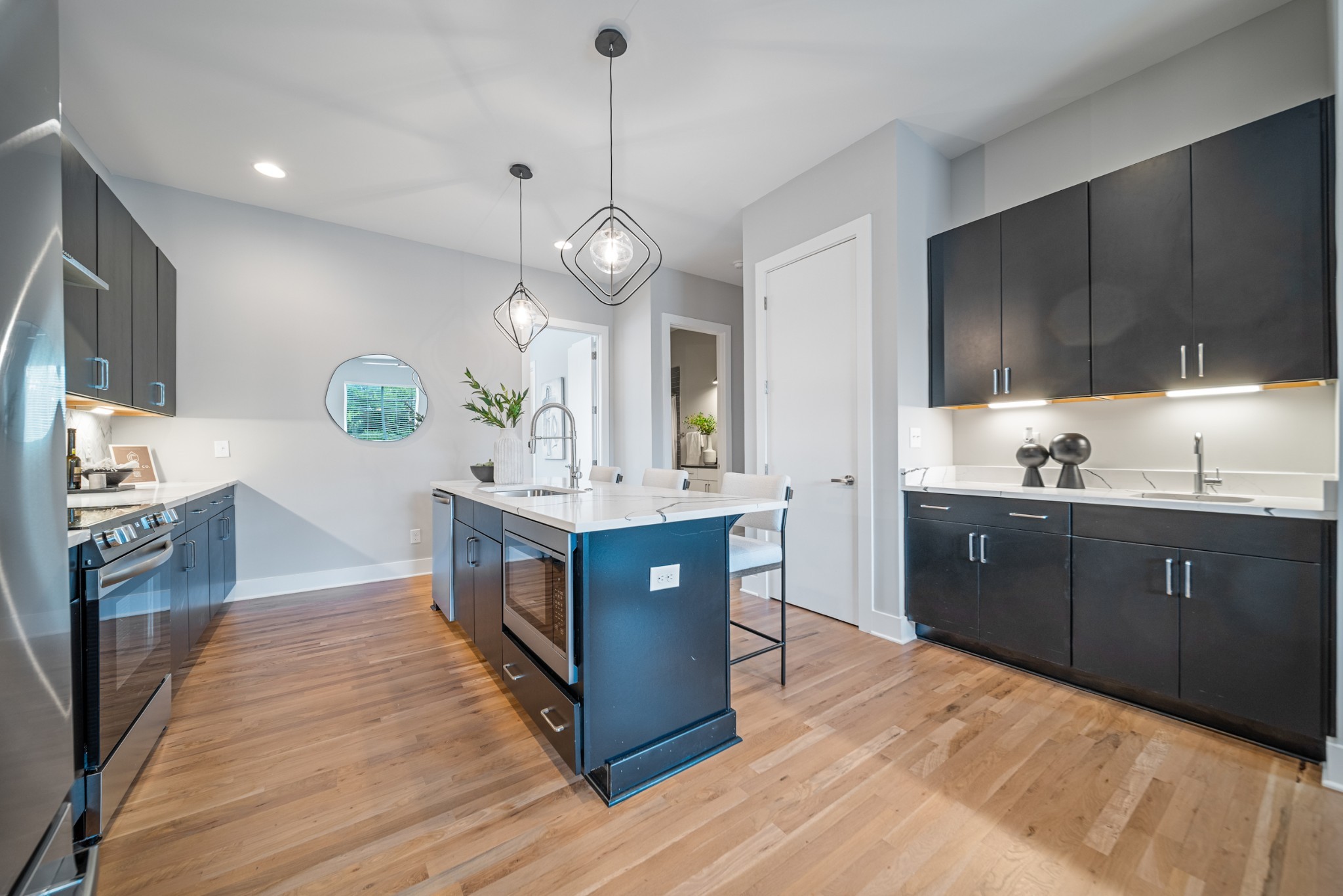 496 W Trinity Lane Nashville TN 37207