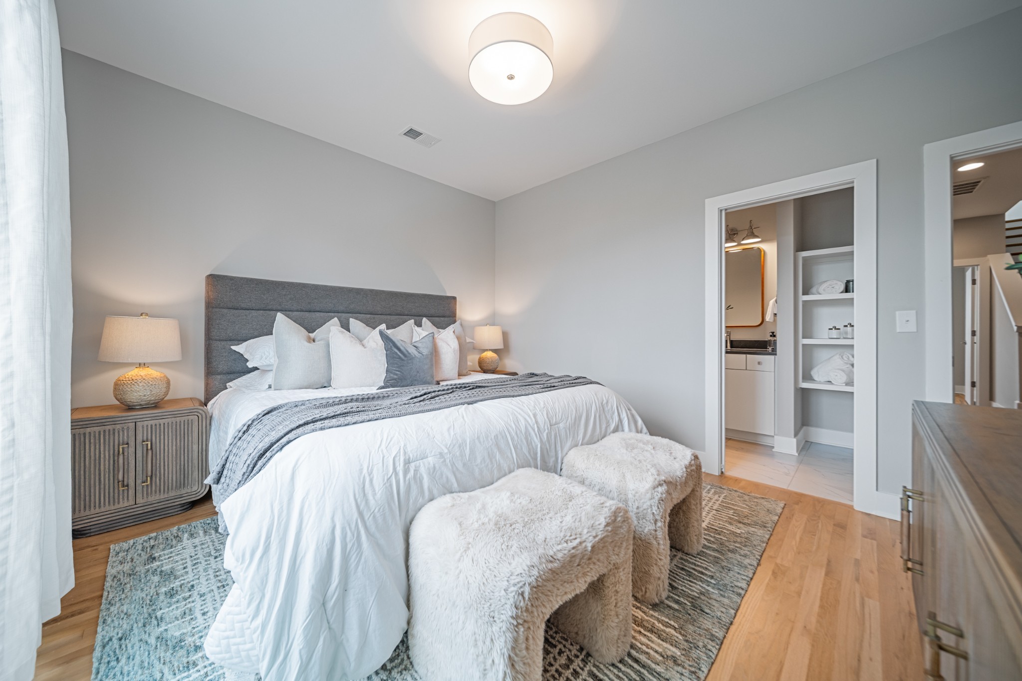 496 W Trinity Lane Nashville TN 37207