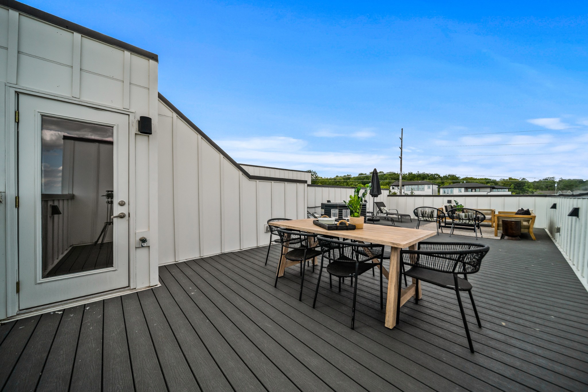 496 W Trinity Lane Nashville TN 37207