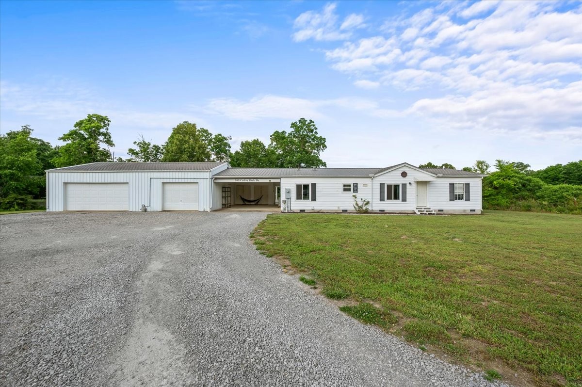 289 Cedar Park Drive Centerville TN 37033