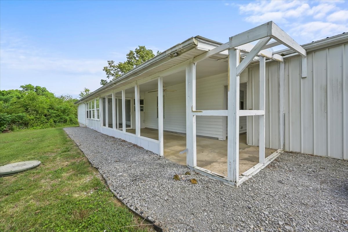 289 Cedar Park Drive Centerville TN 37033