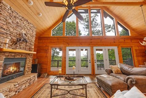 1085 Thunder Ridge Drive South Pittsburg TN 37380