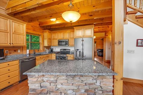 1085 Thunder Ridge Drive South Pittsburg TN 37380