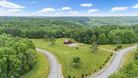 1085 Thunder Ridge Drive South Pittsburg TN 37380