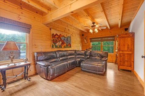 1085 Thunder Ridge Drive South Pittsburg TN 37380