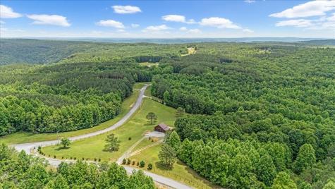 1085 Thunder Ridge Drive South Pittsburg TN 37380