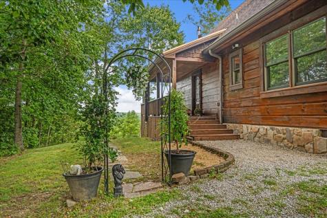 1085 Thunder Ridge Drive South Pittsburg TN 37380