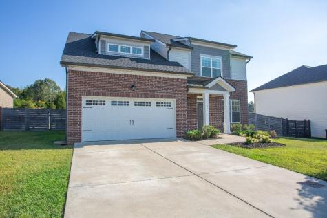 634 Whirlaway Drive Burns TN 37029